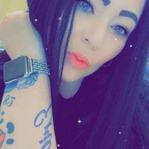 Meet your Posher, Brandi